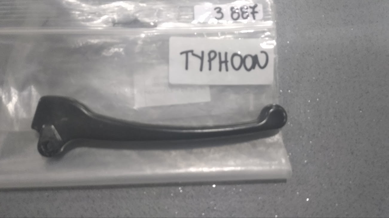 3887 Μανέτα ΦΡΕΝΟΥ TYPHOON δεξιά - Image 1