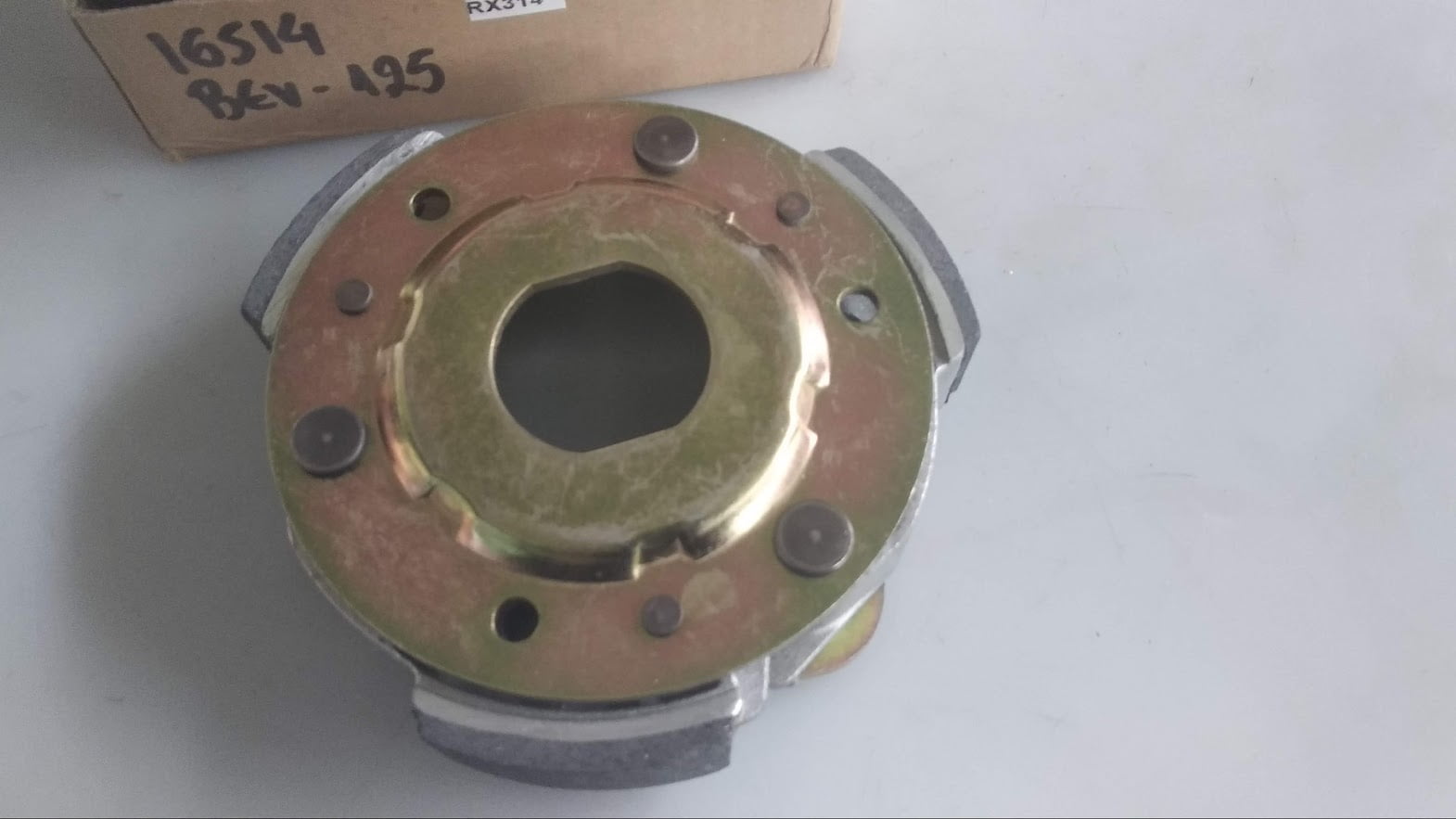 Σιαγώνες συμπλέκτη PIAGGIO BEVERLY 125 TAIW PRO