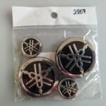 Αυτοκόλλητα σετ εμβλημα YAMAHA 3D ασημί