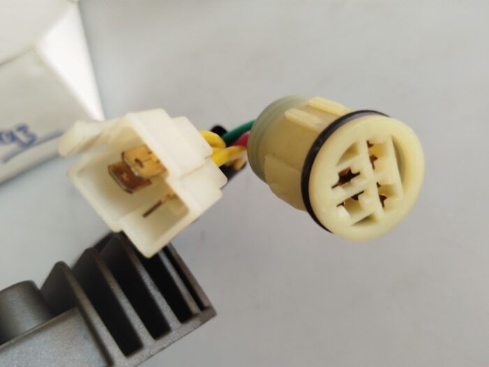 Ανορθωτής HON 7Κ XRV 750  BLC538 - Image 2