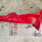 Ποδιά YAM CRYPTON R 115 εξωτερική δεξιά κόκκινη γνήσια