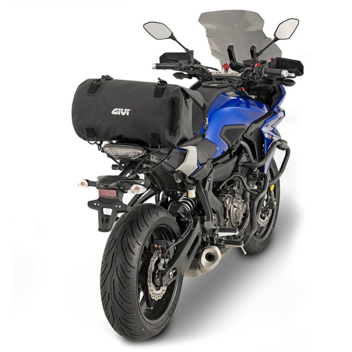 Σάκος ουράς EA114BK_αδιάβροχος 30L μαύρος GIVI - Image 2